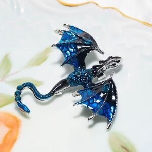 ✨Betsey Johnson Draco Blue Dragon Brooch